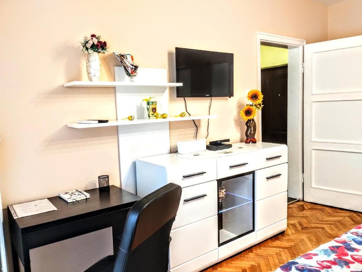 Mimi'S Place/ Уют В Центъра На София Bagian luar foto